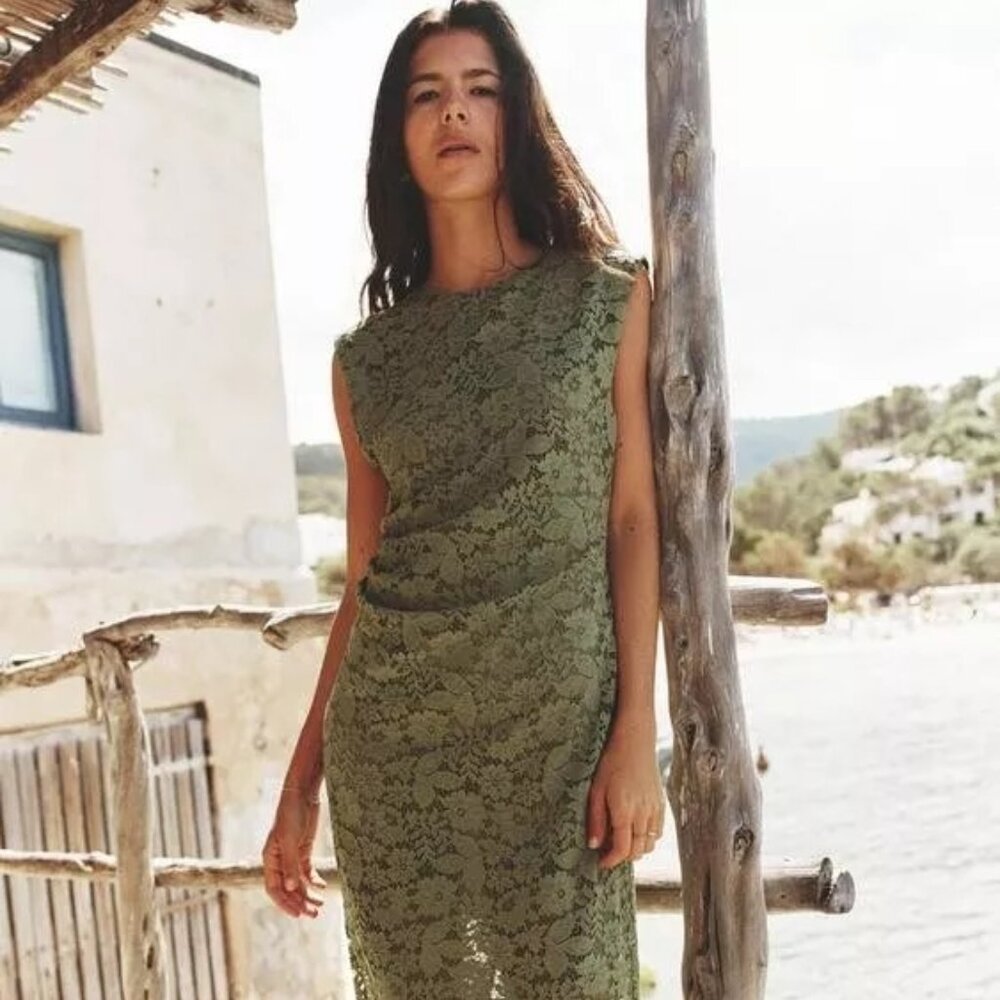 Zara green lace dress, size small, NWT (3606/490/527)